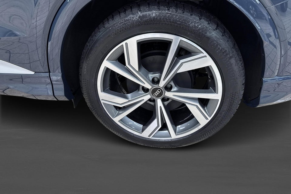 Audi Q4 e-tron performance 5d
