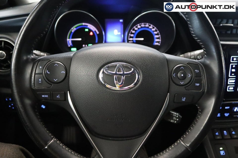 Toyota Auris 1,8 Hybrid H2+ CVT 5d