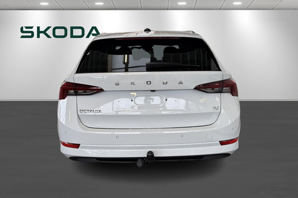Skoda Octavia 1,4 TSi iV Plus Combi DSG 5d