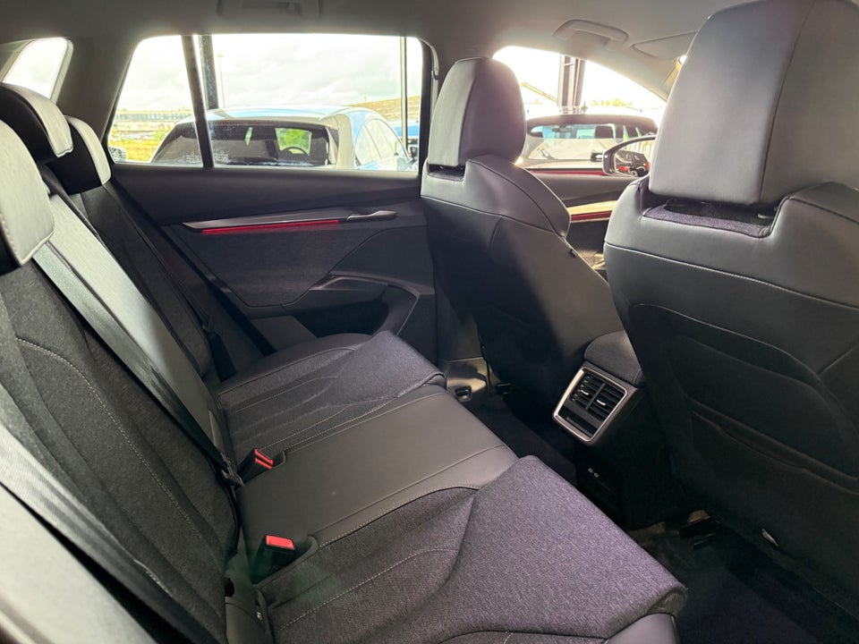 Skoda Elroq 85 iV 5d