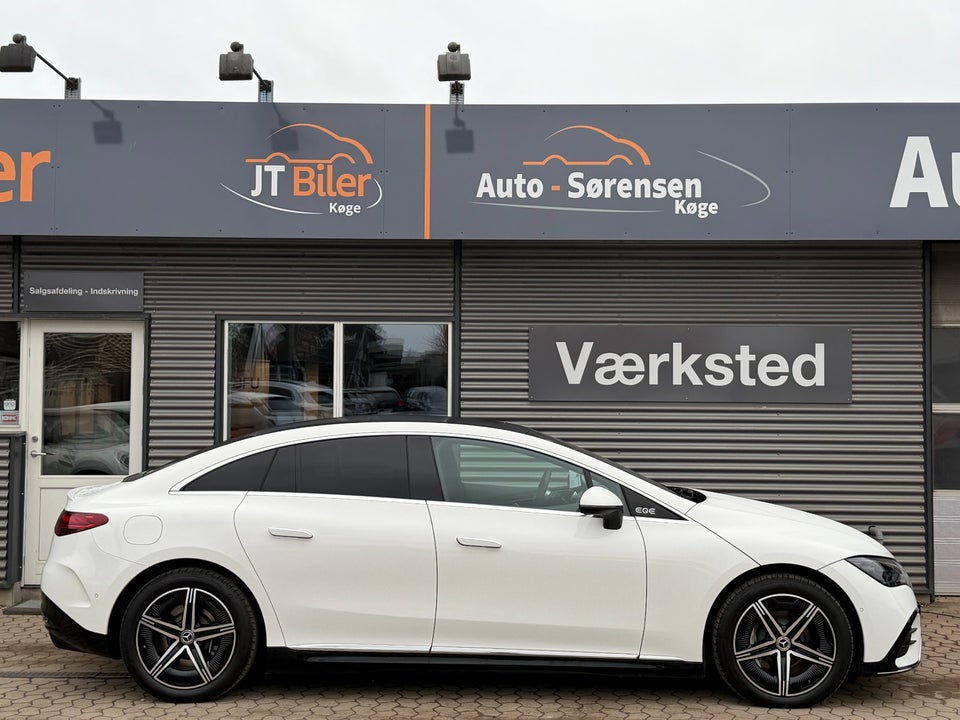 Mercedes EQE350 AMG Line 4d