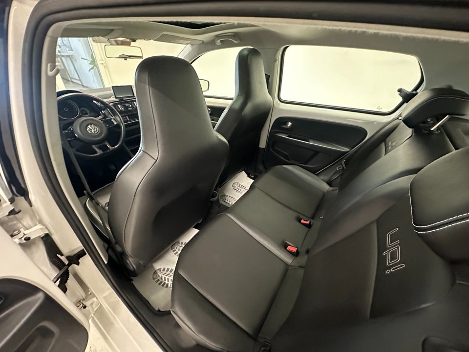 VW Up! 1,0 75 High Up! BMT 5d