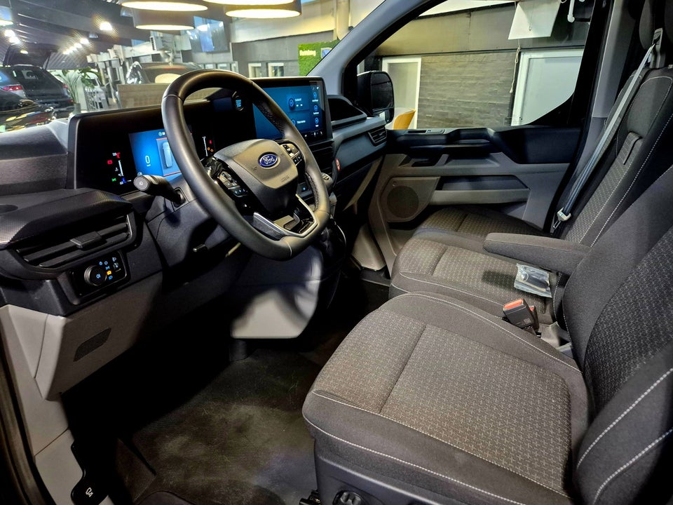 Ford Transit Custom 320L 2,0 EcoBlue Trend