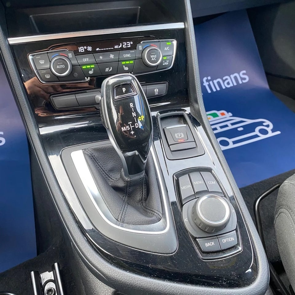 BMW 218i 1,5 Active Tourer Connected aut. 5d