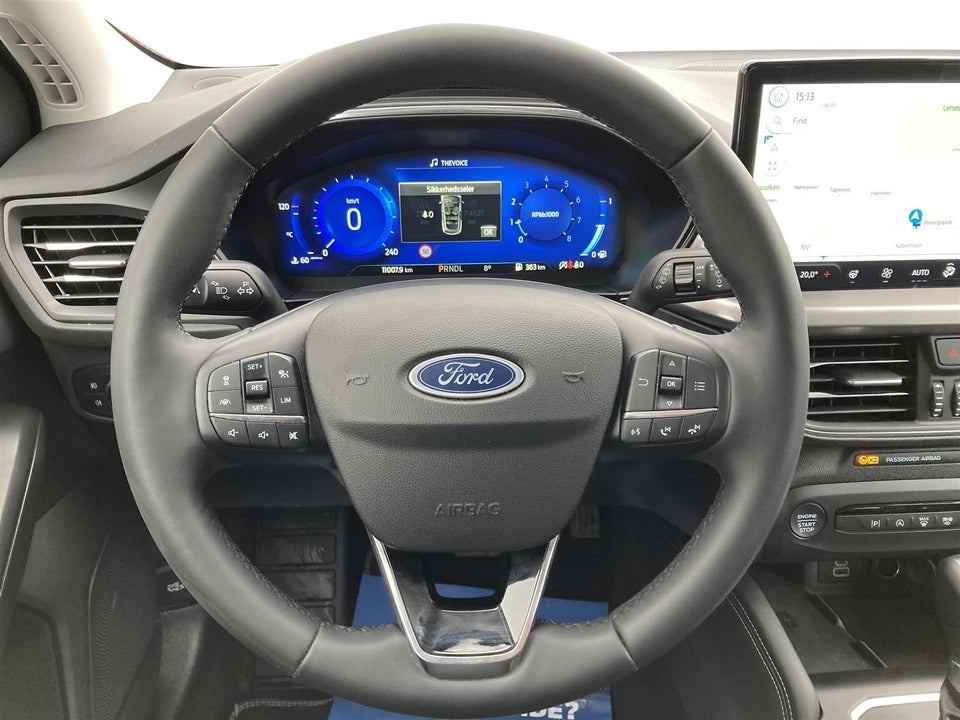 Ford Focus 1,0 EcoBoost mHEV Titanium X DCT 5d