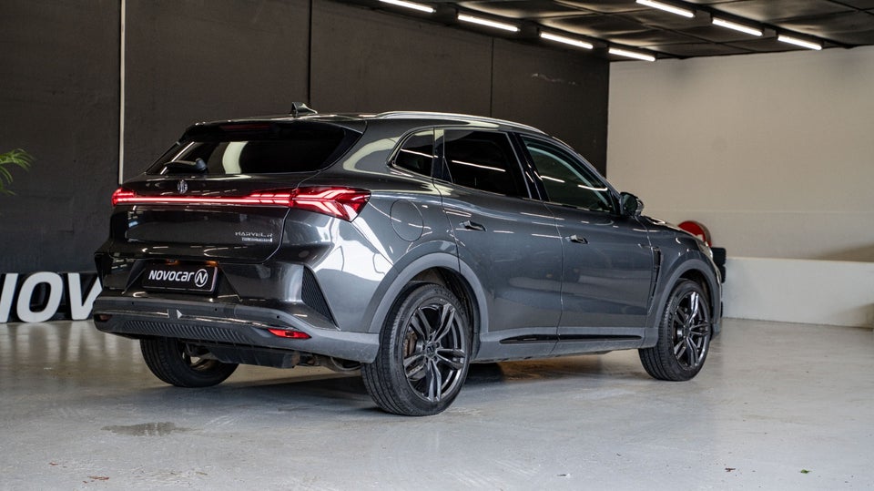 MG Marvel R Luxury 5d