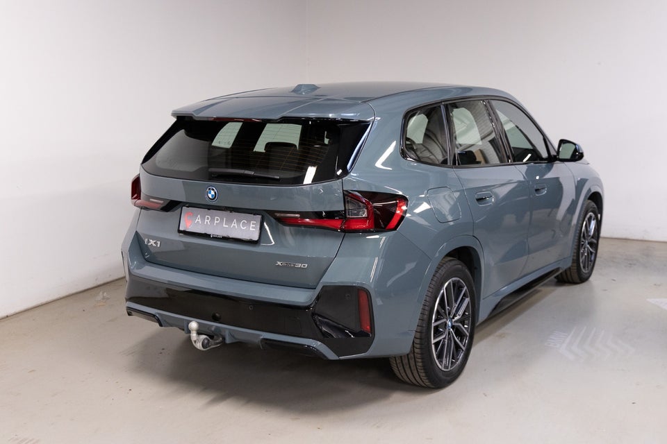 BMW iX1 xDrive30 M-Sport 5d