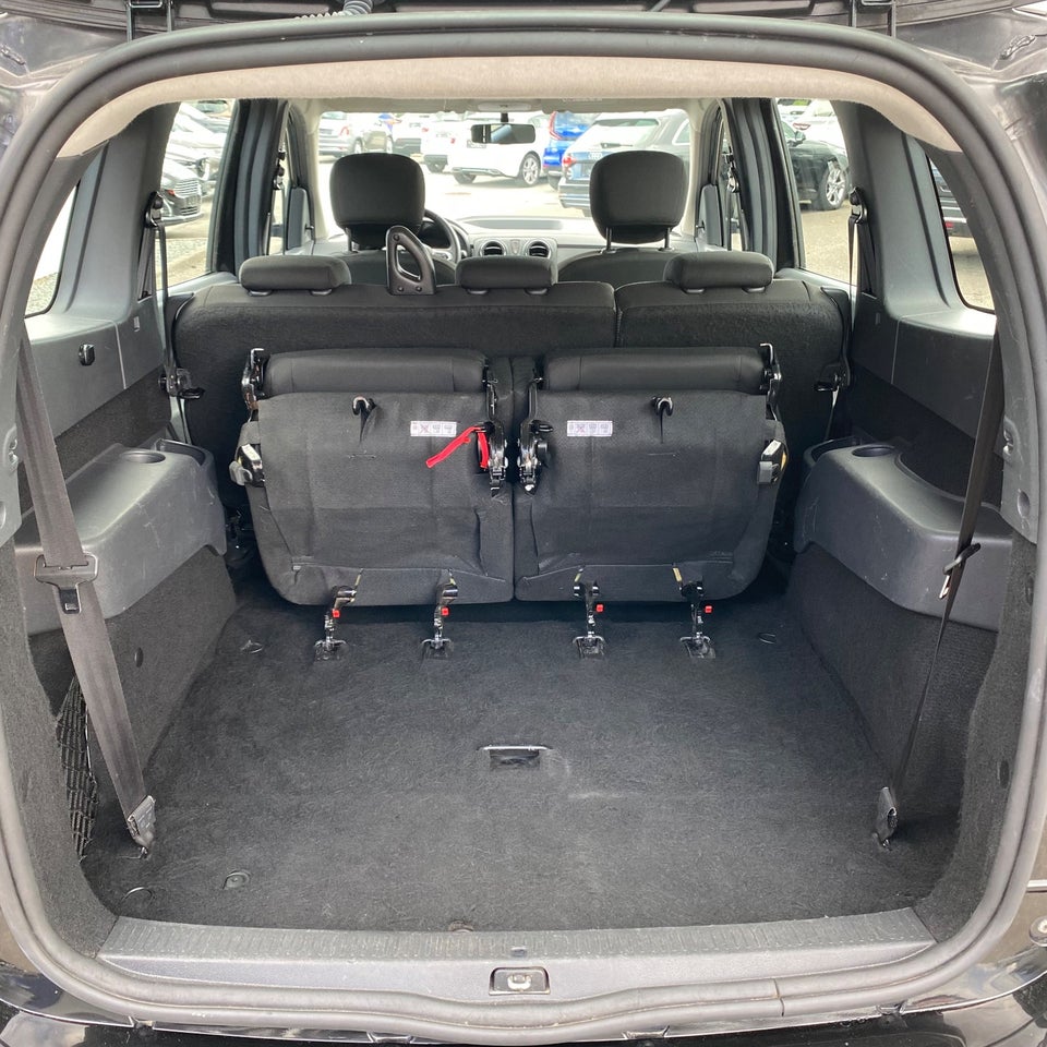 Dacia Lodgy 1,3 TCe 100 Streetway 7prs 5d