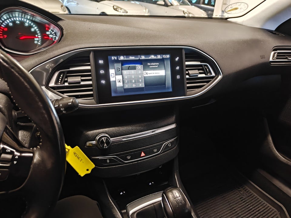 Peugeot 308 1,2 VTi 82 Active 5d