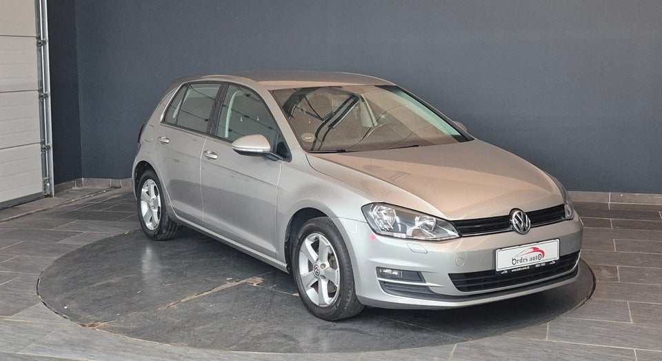 VW Golf VII 1,4 TSi 122 Trendline DSG BMT 5d