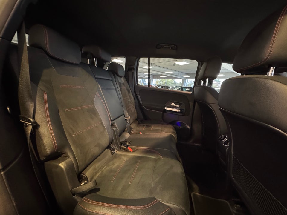 Mercedes EQB300 AMG Line 4Matic 5d