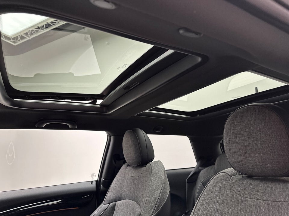 MINI Cooper SE Edition Premium Plus 3d