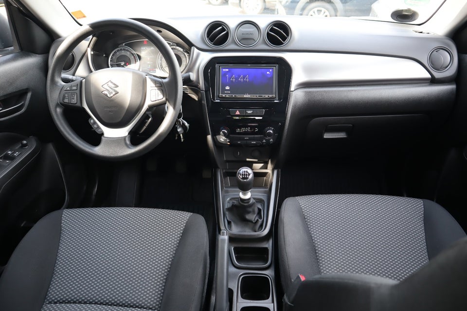 Suzuki Vitara 1,4 mHybrid Touch 5d