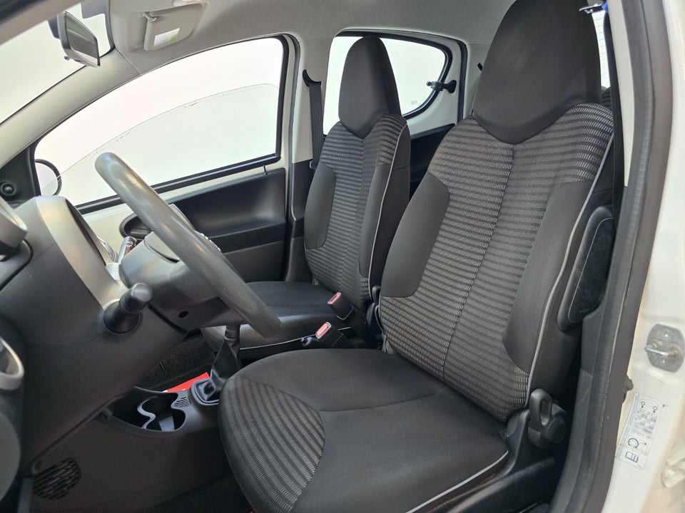 Peugeot 107 1,0 Cool 5d