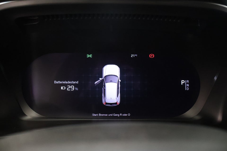 Volvo XC40 ReCharge Extended Range Plus 5d