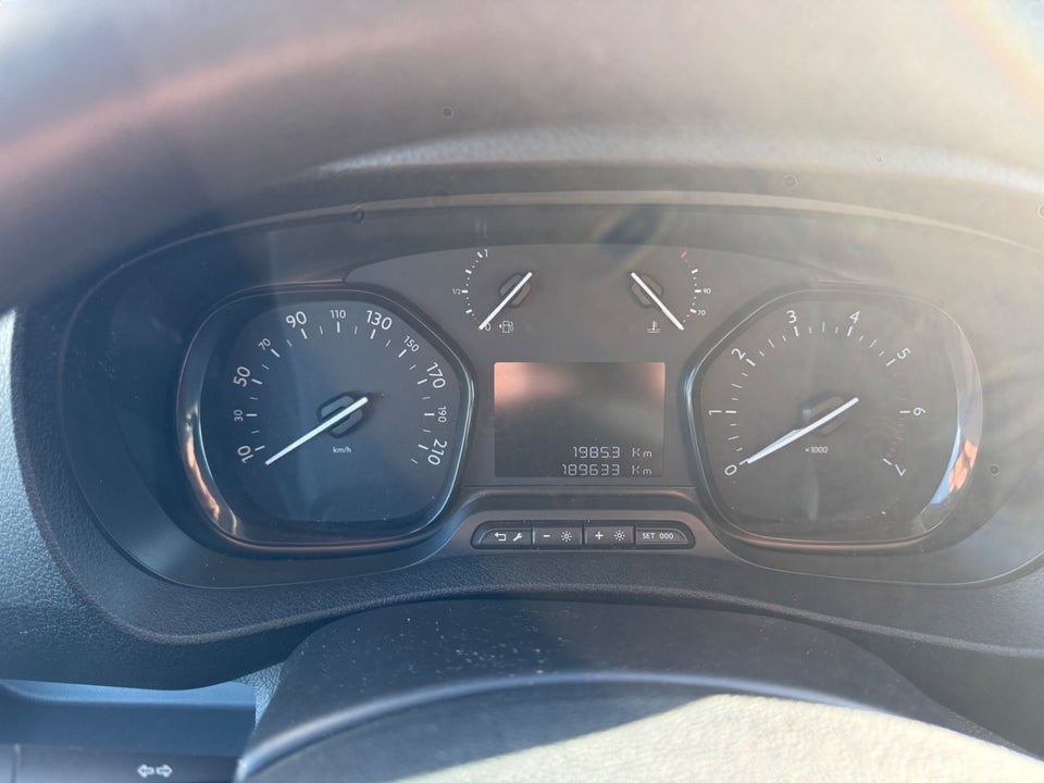 Peugeot Expert 2,0 BlueHDi 120 L3 Premium Van