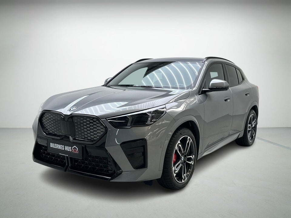 BMW iX2 xDrive30 M-Sport 5d