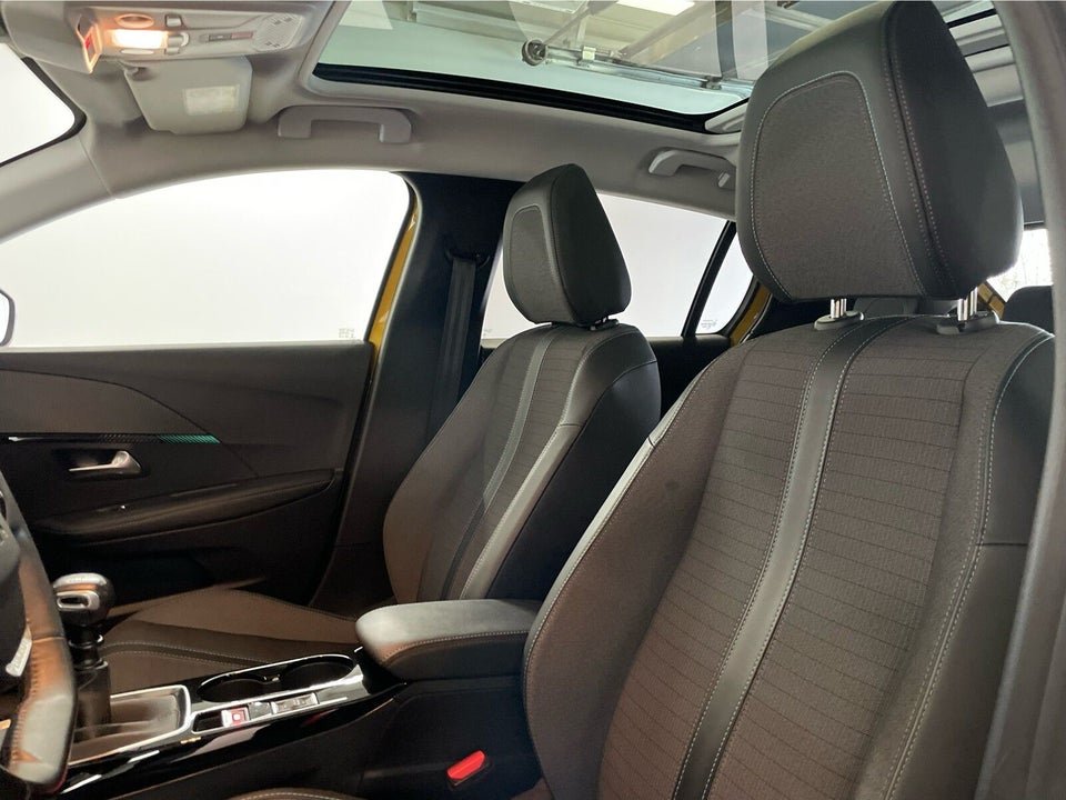 Peugeot 208 1,5 BlueHDi 100 Allure Sky 5d