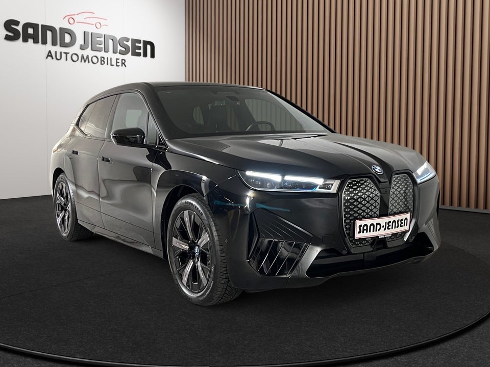 BMW iX xDrive50 Supercharged 5d