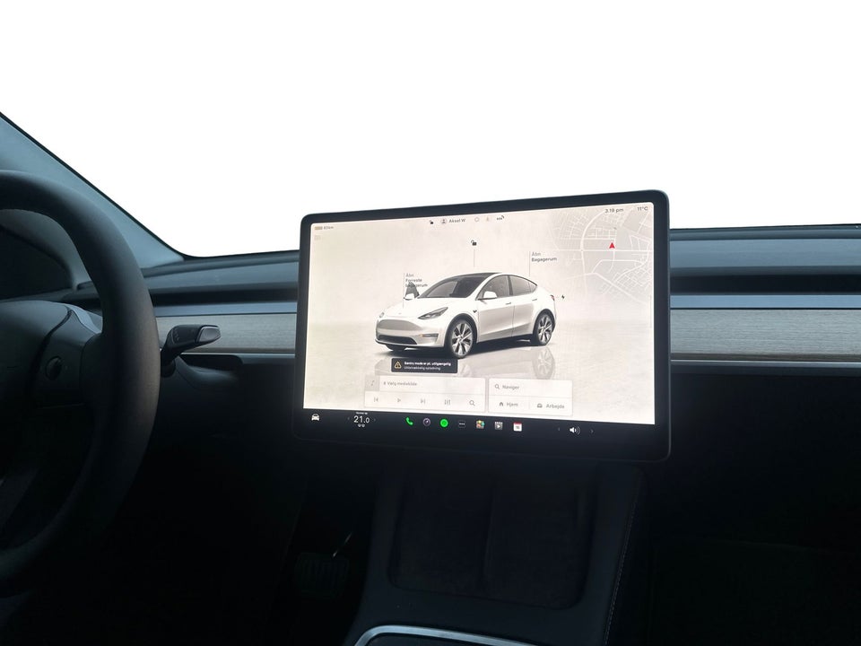 Tesla Model Y Long Range AWD 5d