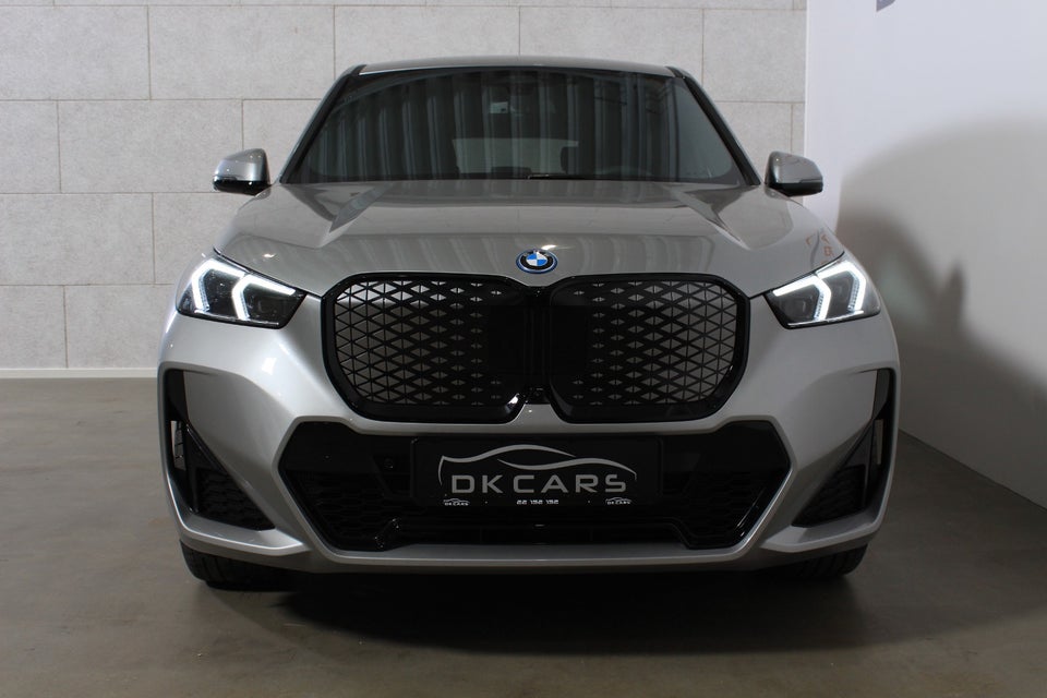 BMW iX1 xDrive30 M-Sport 5d