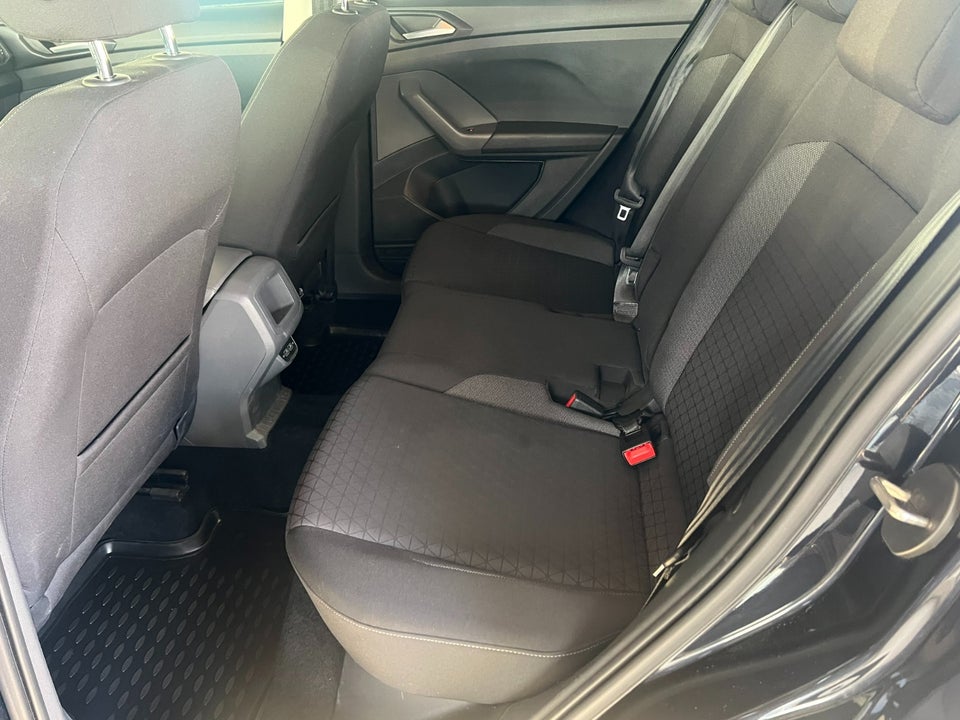 VW T-Cross 1,0 TSi 115 Life DSG 5d