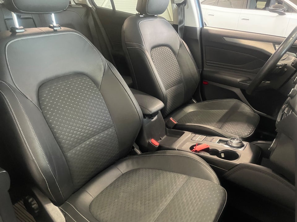 Ford Focus 2,0 EcoBlue Titanium Business aut. 5d