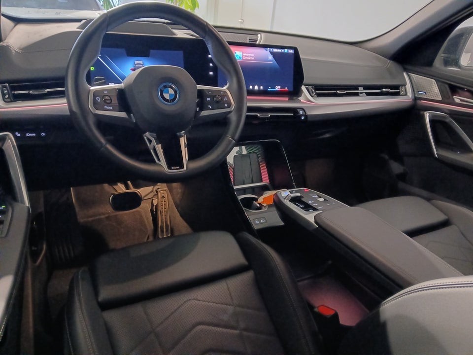 BMW iX2 eDrive20 Fully Charged M-Sport 5d