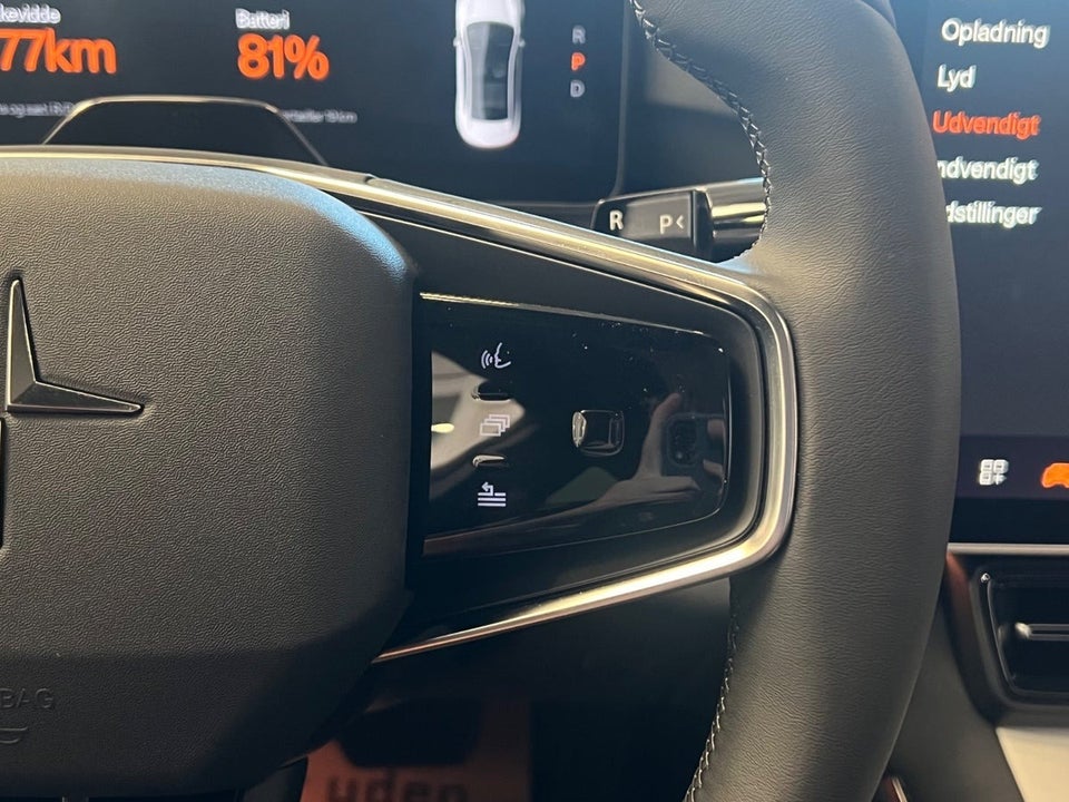 Polestar 4 Long Range AWD 5d