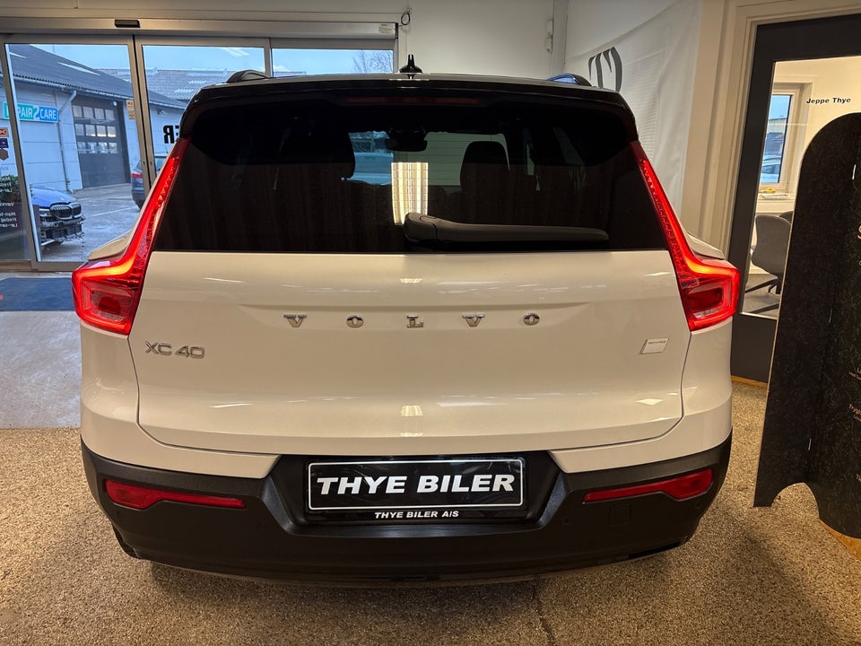 Volvo XC40 P6 ReCharge Pro 5d