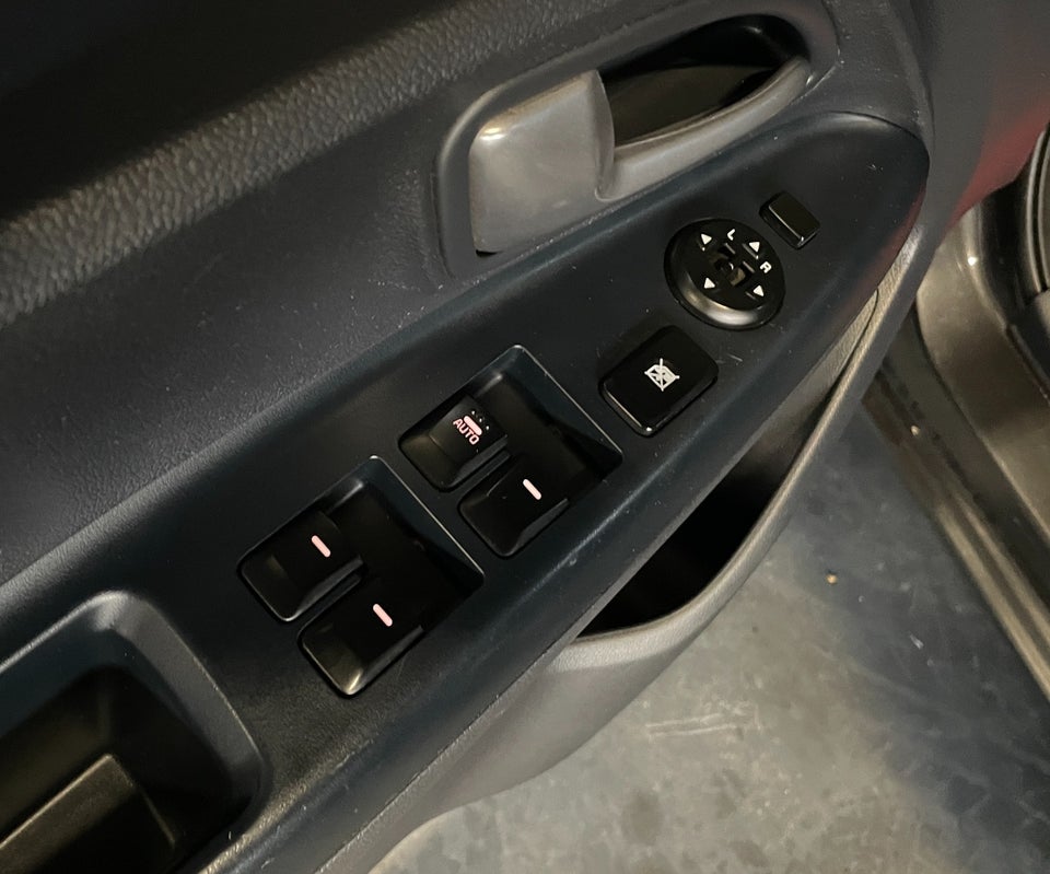 Kia Rio 1,2 CVVT Limited 5d