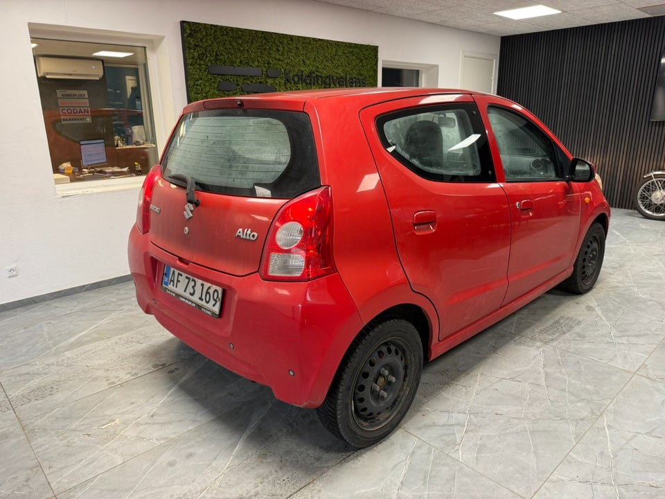 Suzuki Alto 1,0  5d