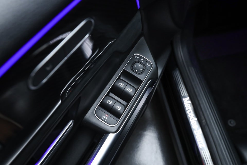 Mercedes GLB200 1,3 AMG Line aut. 5d