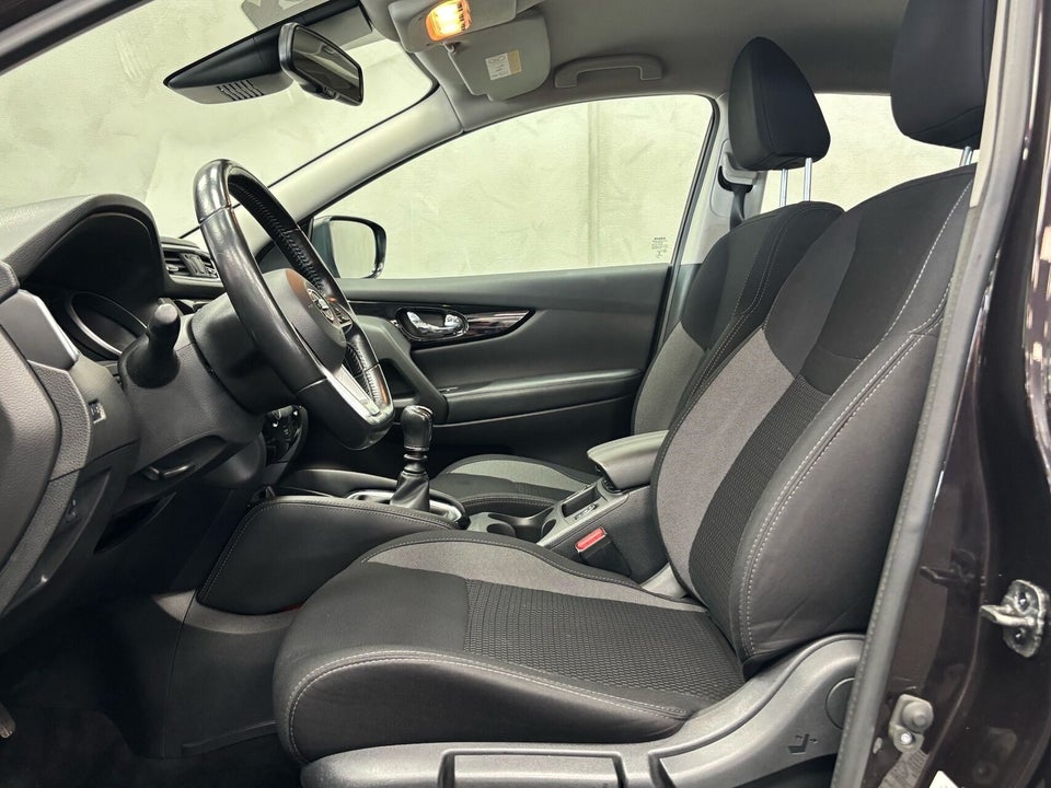 Nissan Qashqai 1,3 Dig-T 160 Acenta 5d