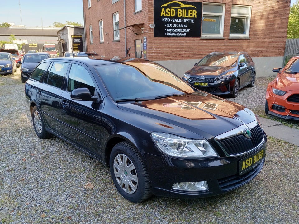 Skoda Octavia 1,2 TSi 105 Ambiente Combi DSG 5d