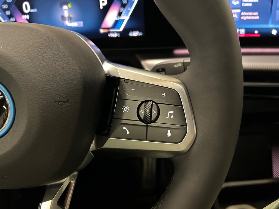 BMW iX1 xDrive30 Fully Charged 5d