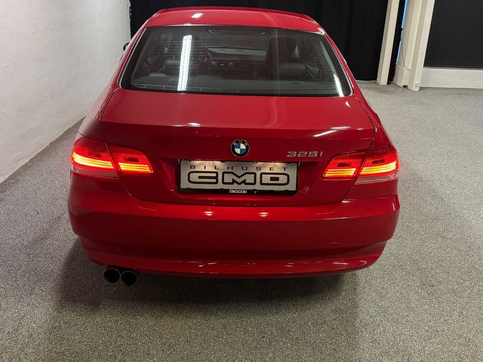 BMW 325i 2,5 Coupé Steptr. 2d