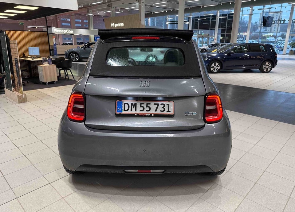 Fiat 500e la Prima Cabrio 2d