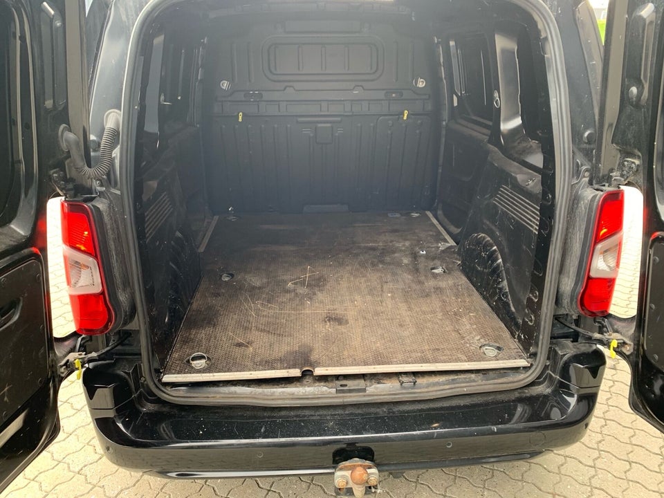 Citroën Berlingo 1,5 BlueHDi 130 L1 ProffLine EAT8 Van