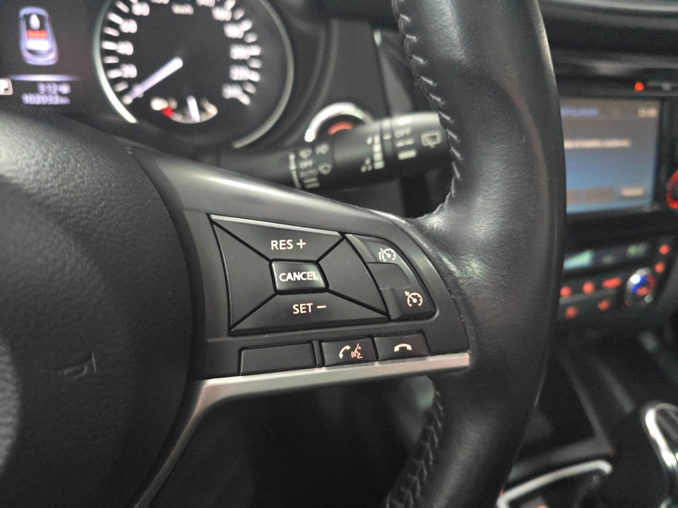 Nissan Qashqai 1,2 Dig-T 115 Tekna X-tr. 5d