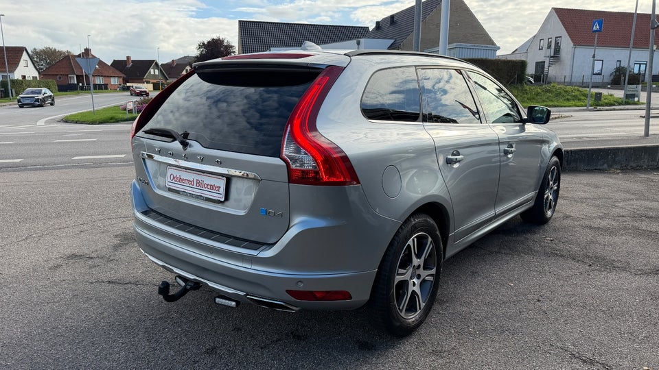 Volvo XC60 2,0 D4 181 Momentum aut. 5d