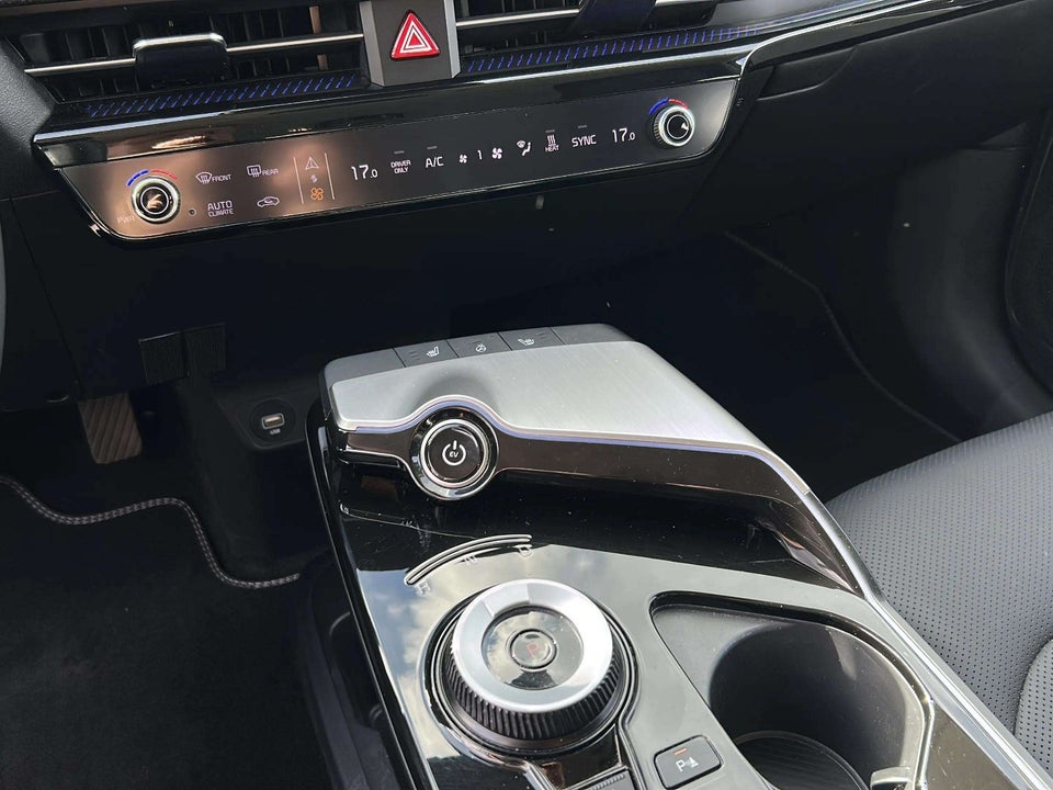 Kia EV6 77 Long Range Access 5d