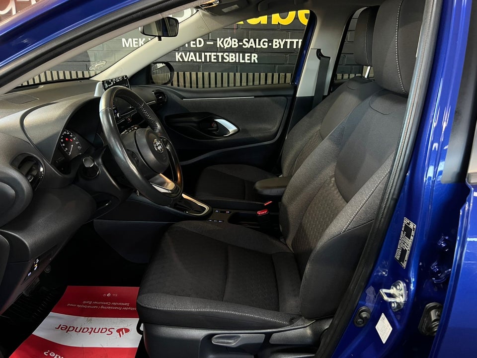 Toyota Yaris 1,5 Hybrid H3 e-CVT 5d