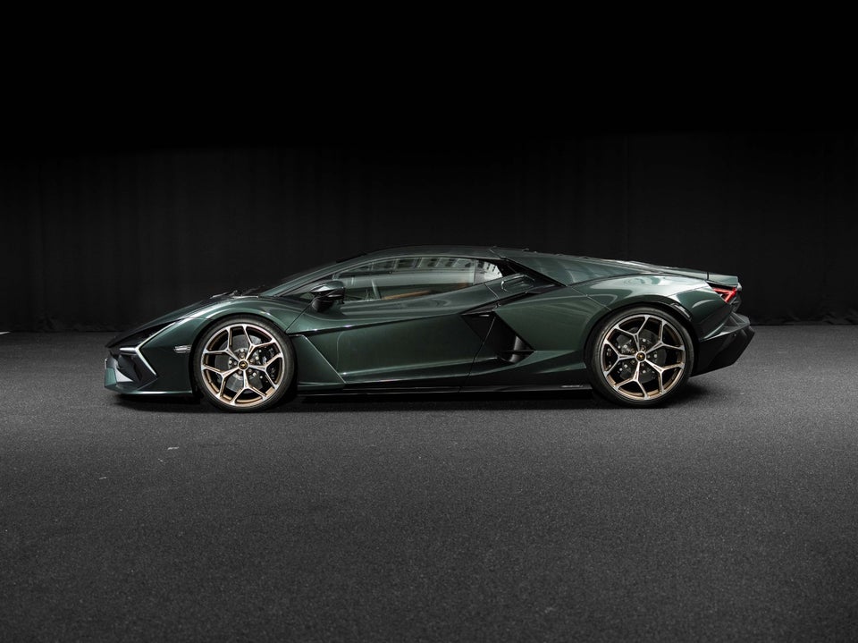Lamborghini Revuelto 6,5 2d