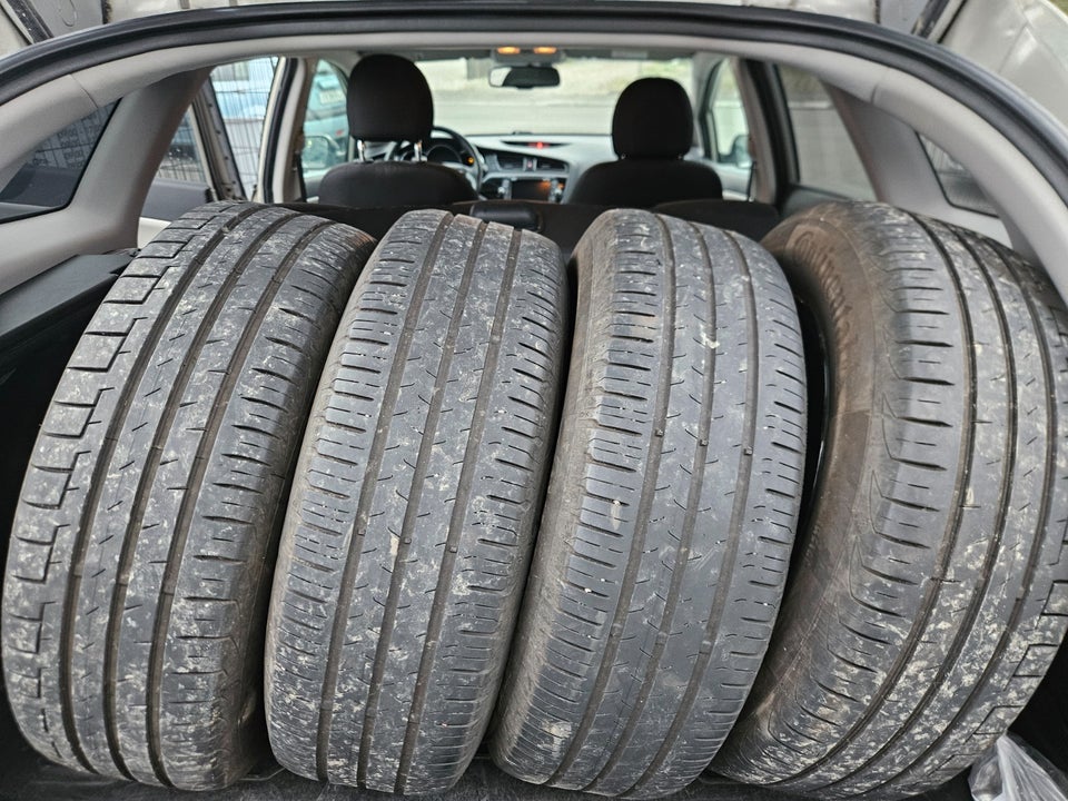 Kia Ceed 1,6 CRDi 128 Premium SW 5d