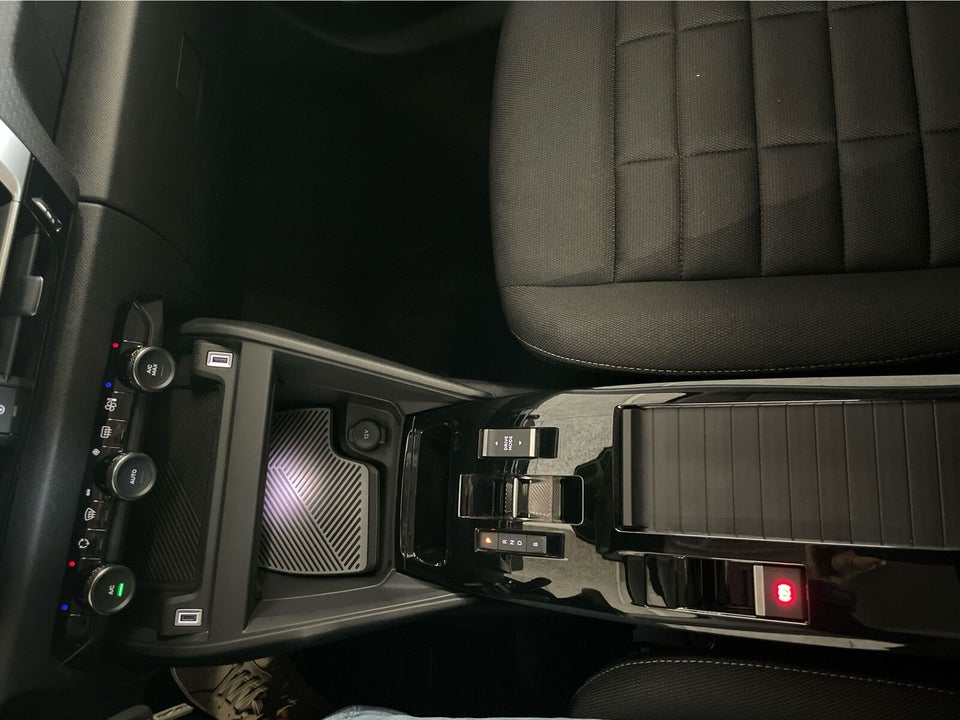 Citroën ë-C4 X 54 Plus 4d