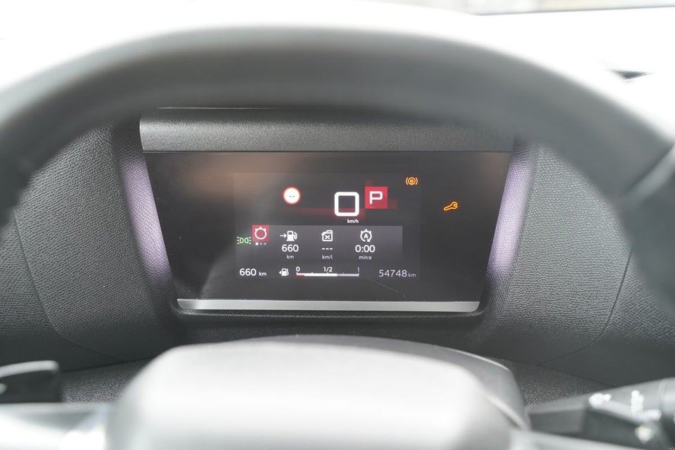 Citroën C4 1,5 BlueHDi 130 Feel EAT8 5d