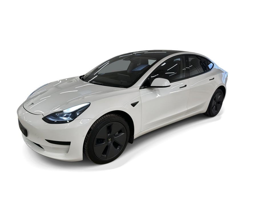 Tesla Model 3 Standard Range+ RWD 4d