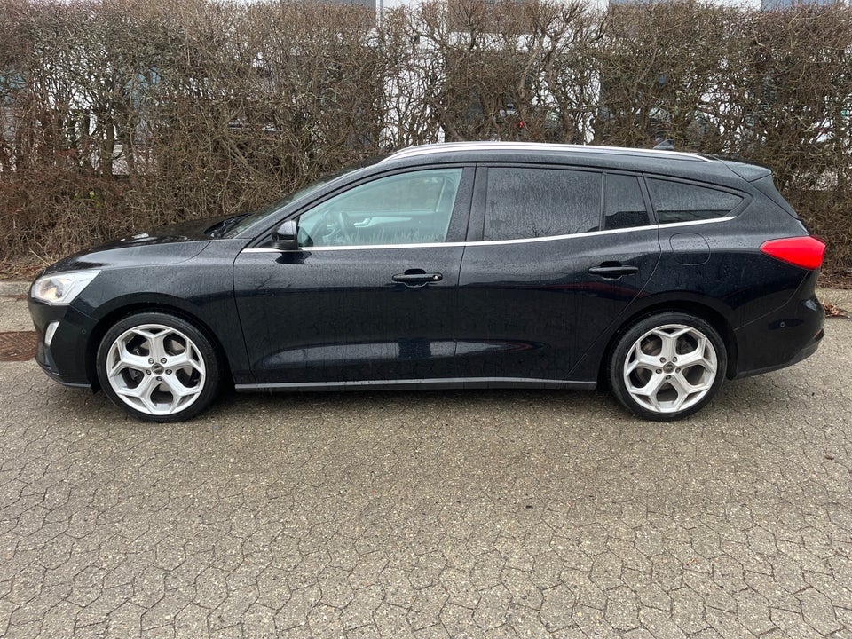Ford Focus 1,0 EcoBoost Titanium stc. aut. 5d