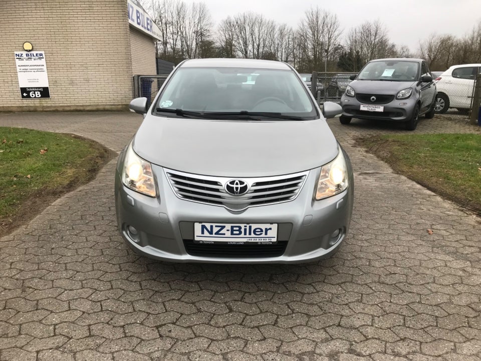 Toyota Avensis 1,6 VVT-i T1 4d